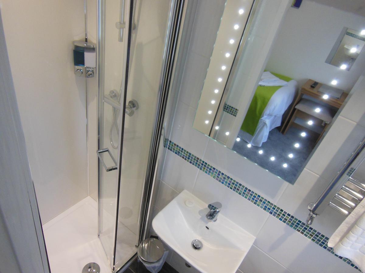 Y Giler Arms Hotel Pentrefoelas Ngoại thất bức ảnh