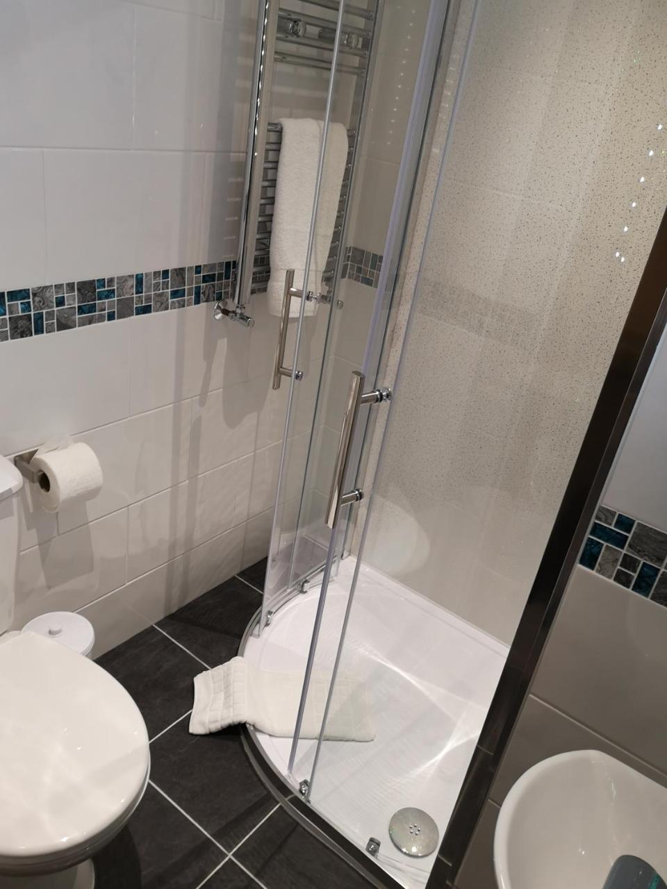 Y Giler Arms Hotel Pentrefoelas Ngoại thất bức ảnh